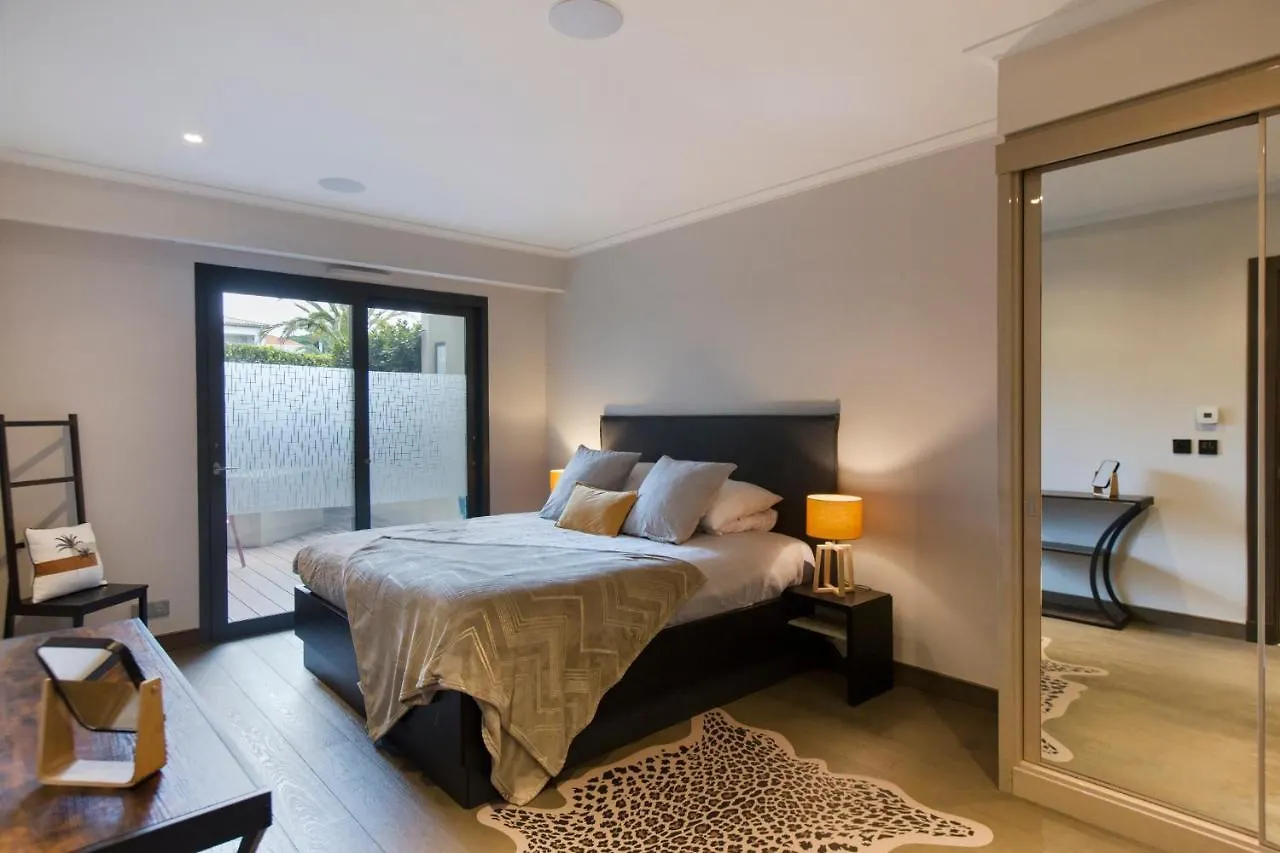Luxury Garden Apartment 2Br In The Best Development Of Cap D'Antibes-Juan Les Pins  أنتيب